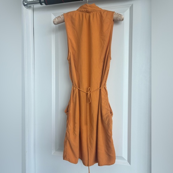 Aritzia Sabine dress size small. - Picture 7 of 9